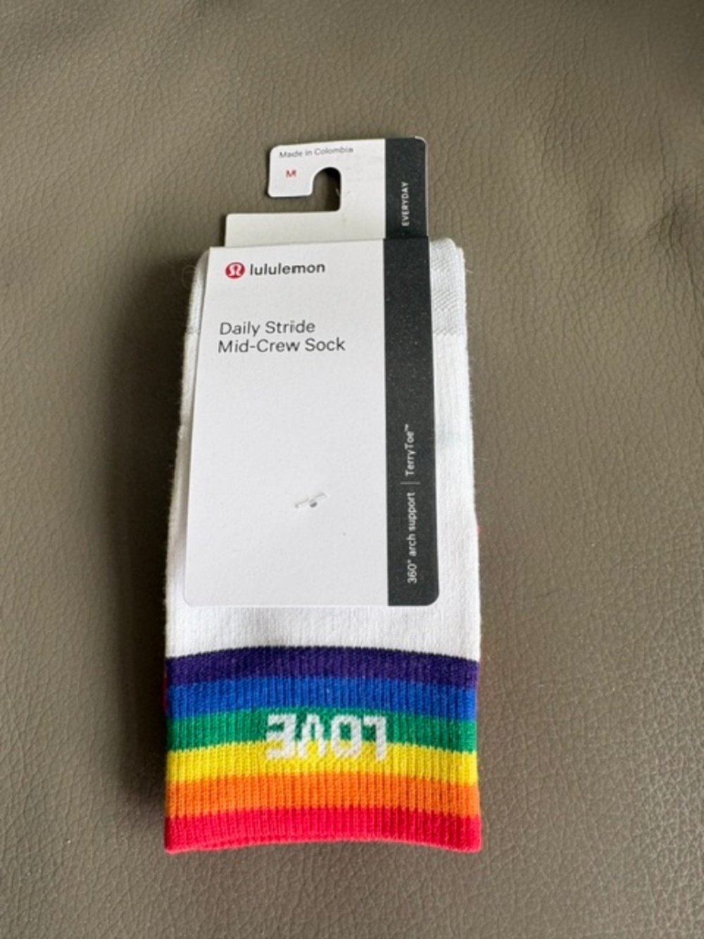 LULULEMON Daily Stride Mid-Crew Socks sz M white with Prode colours NEW